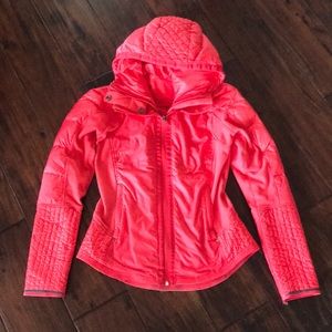 Lululemon pink/orange jacket w/ detachable hood